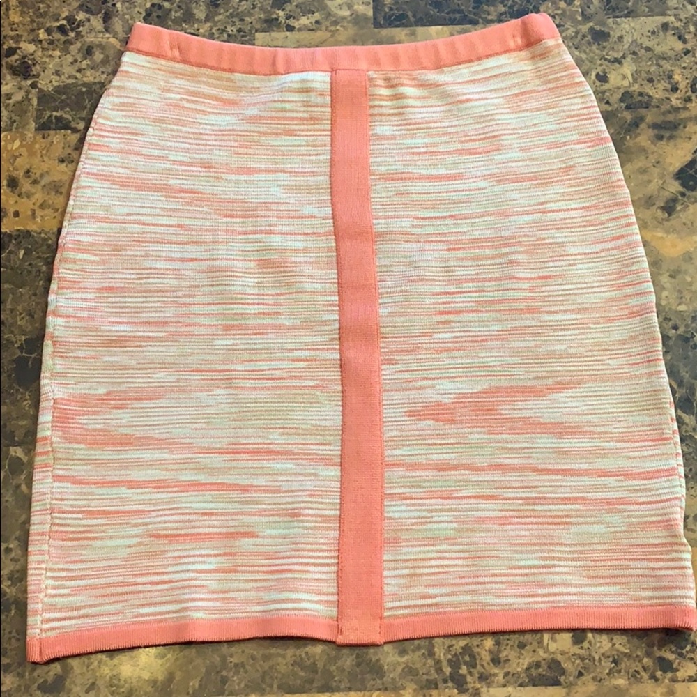 Bebe skirt